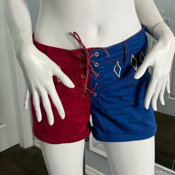 Harley Quin Cosplay Shorts - Picture 3 of 9